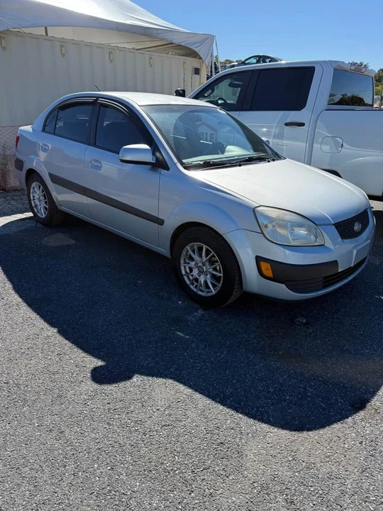 2008 Kia Rio - Image 2 of 7