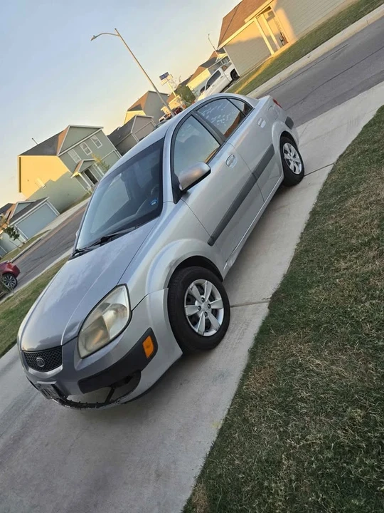 2008 Kia Rio - Image 11 of 13