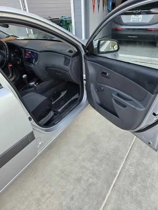 2008 Kia Rio - Image 8 of 13