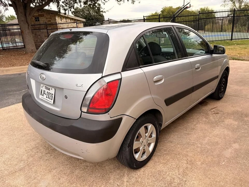 2008 Kia Rio - Image 2 of 7