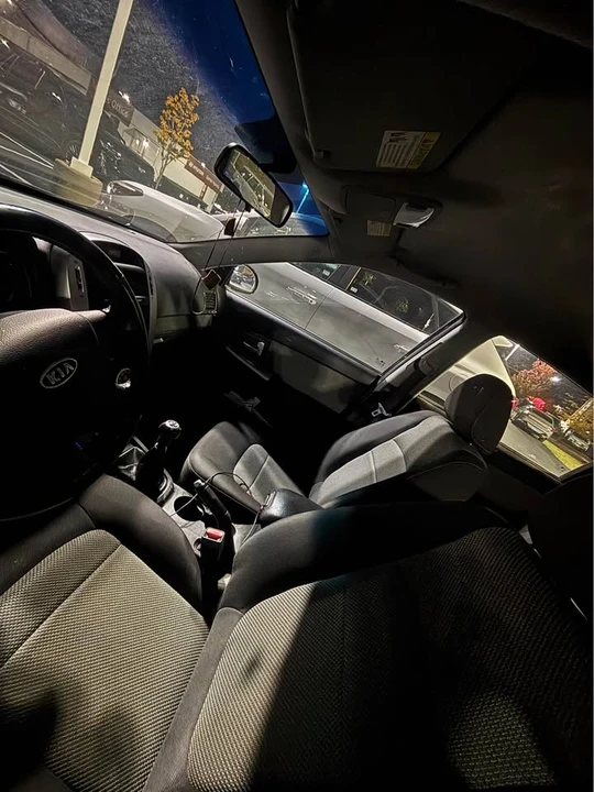 2008 Kia Spectra - Image 5 of 5