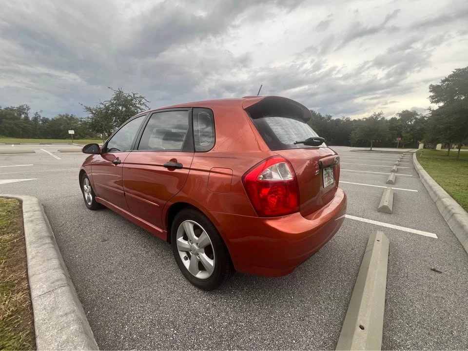 2008 Kia Spectra - Image 6 of 11
