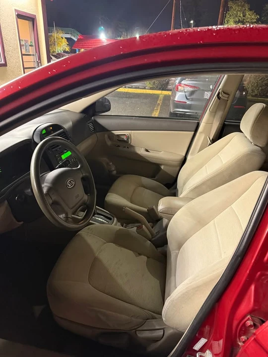2008 Kia Spectra - Image 3 of 10