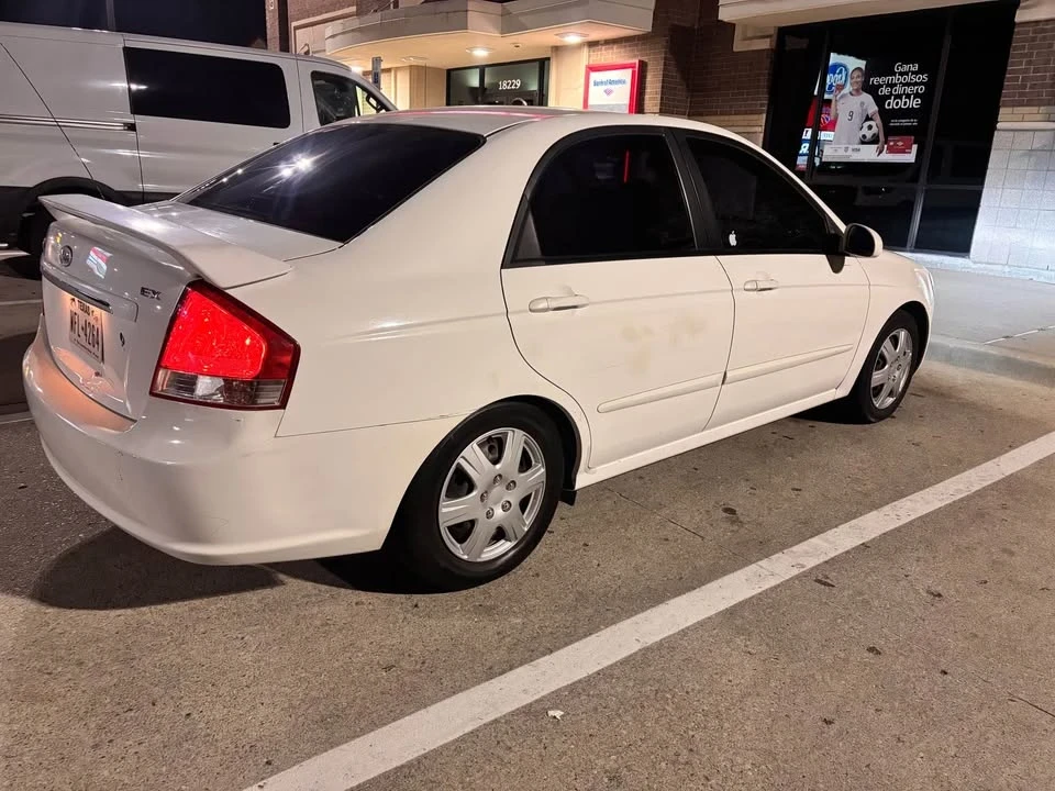 2008 Kia Spectra - Image 7 of 7