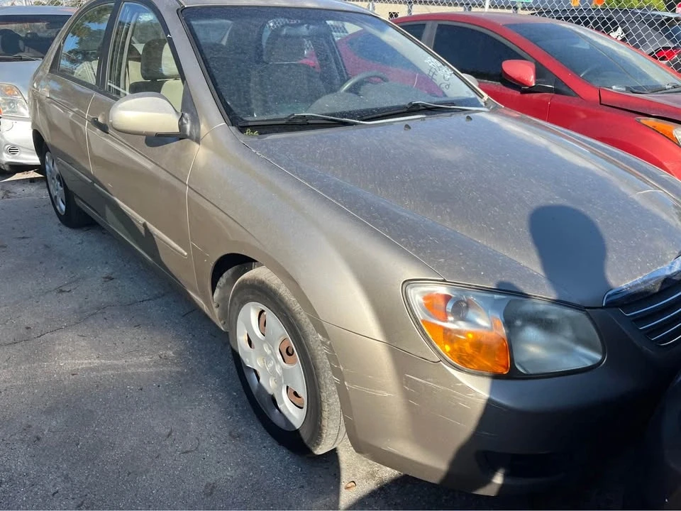 2008 Kia Spectra - Image 4 of 6