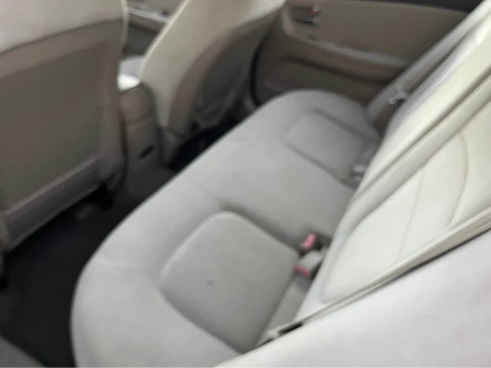 2008 Kia Spectra - Image 11 of 15