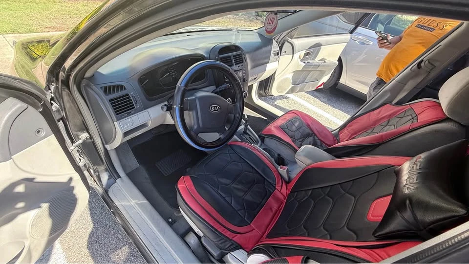 2008 Kia Spectra - Image 4 of 6