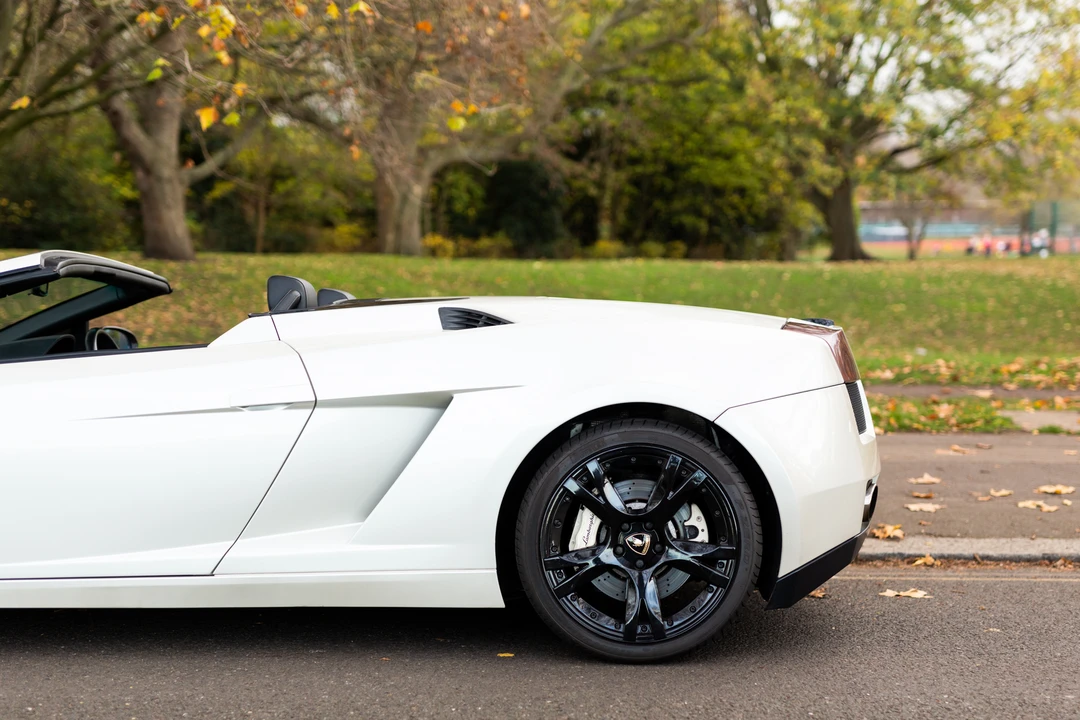 2008 Lamborghini Gallardo - Image 20 of 31