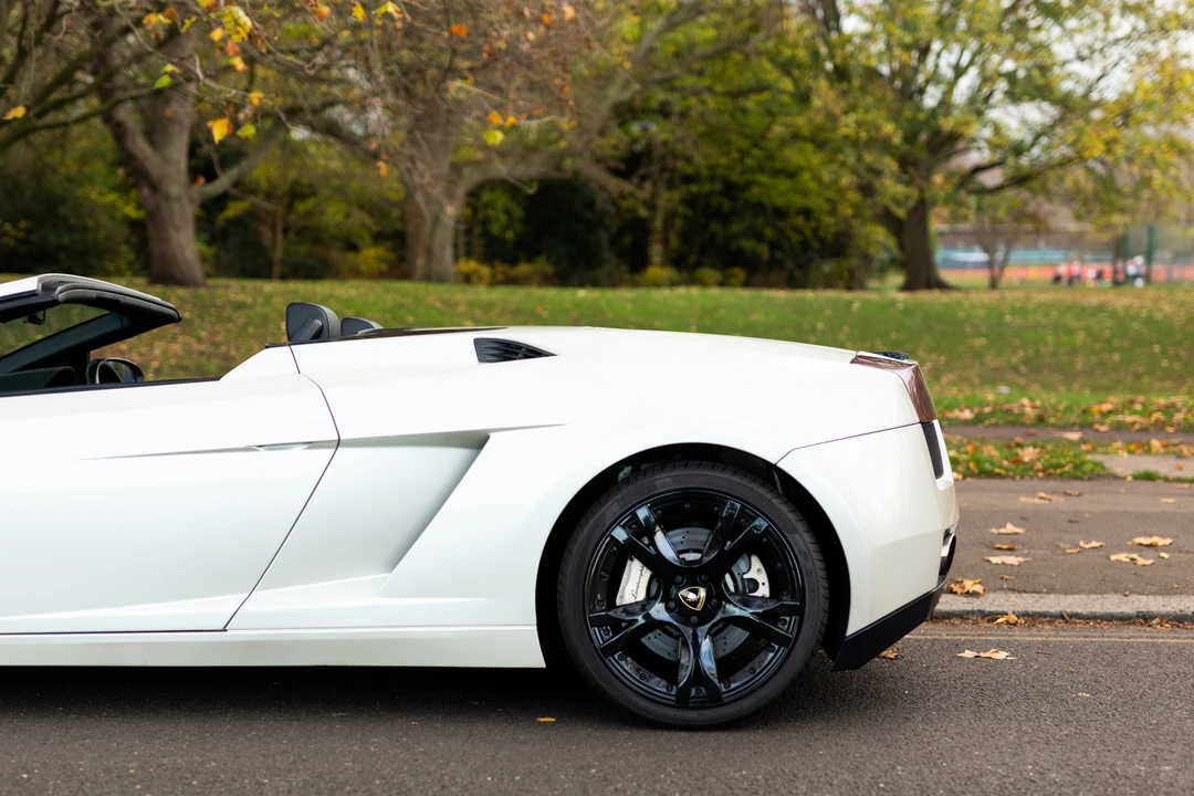 2008 Lamborghini Gallardo - Image 21 of 31