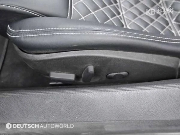 2008 Lamborghini Gallardo - Image 12 of 20