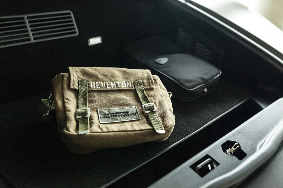 2008 Lamborghini Reventon - Image 7 of 31