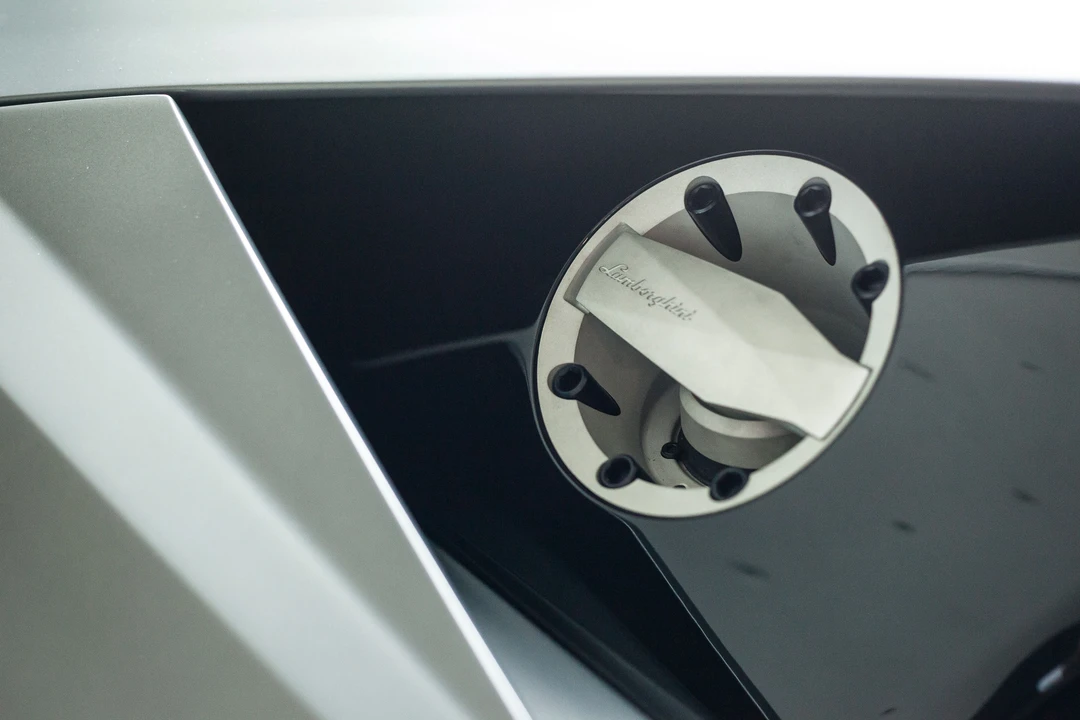 2008 Lamborghini Reventon - Image 15 of 31