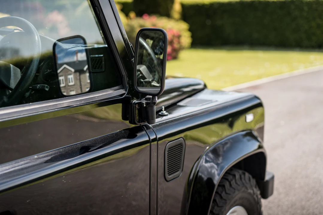 2008 Land Rover Defender 110 - Image 28 of 31