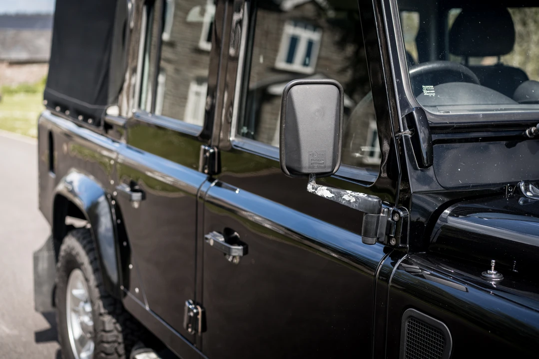 2008 Land Rover Defender 110 - Image 29 of 31