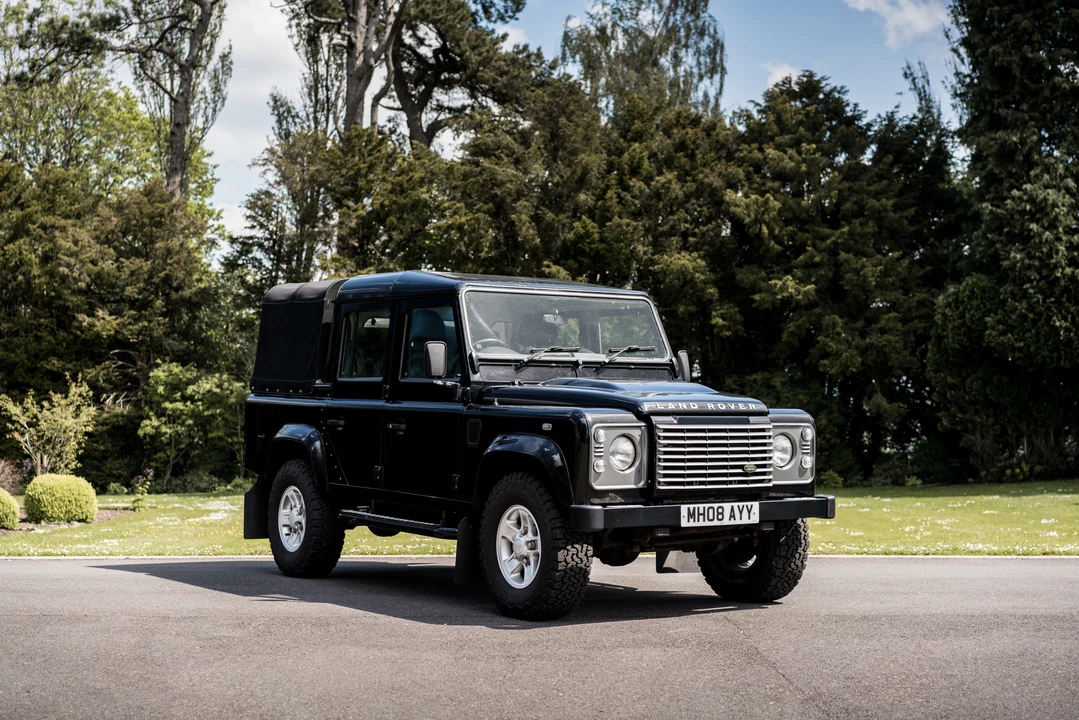 2008 Land Rover Defender 110 - Image 4 of 31