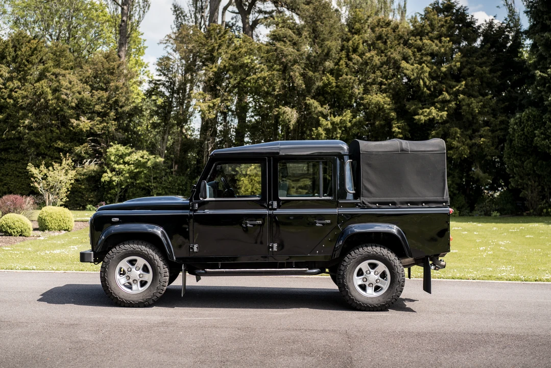 2008 Land Rover Defender 110 - Image 20 of 31