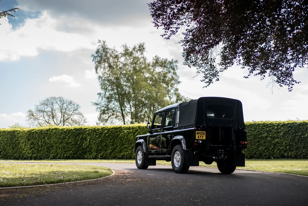 2008 Land Rover Defender 110 - Image 25 of 31
