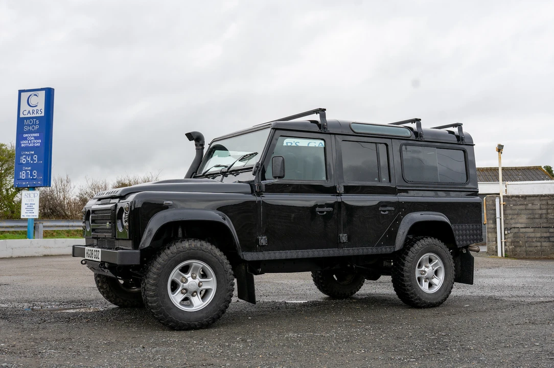 2008 Land Rover Defender 110 - Image 5 of 31