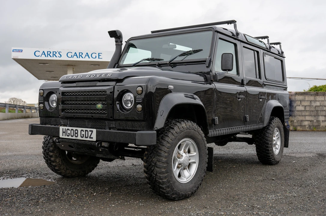 2008 Land Rover Defender 110 - Image 16 of 31
