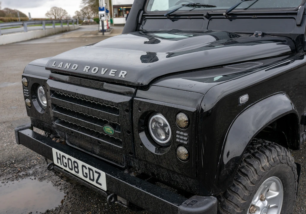 2008 Land Rover Defender 110 - Image 27 of 31