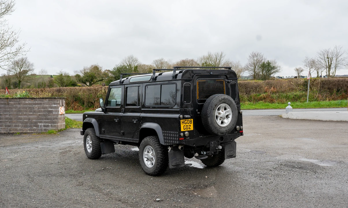 2008 Land Rover Defender 110 - Image 21 of 31
