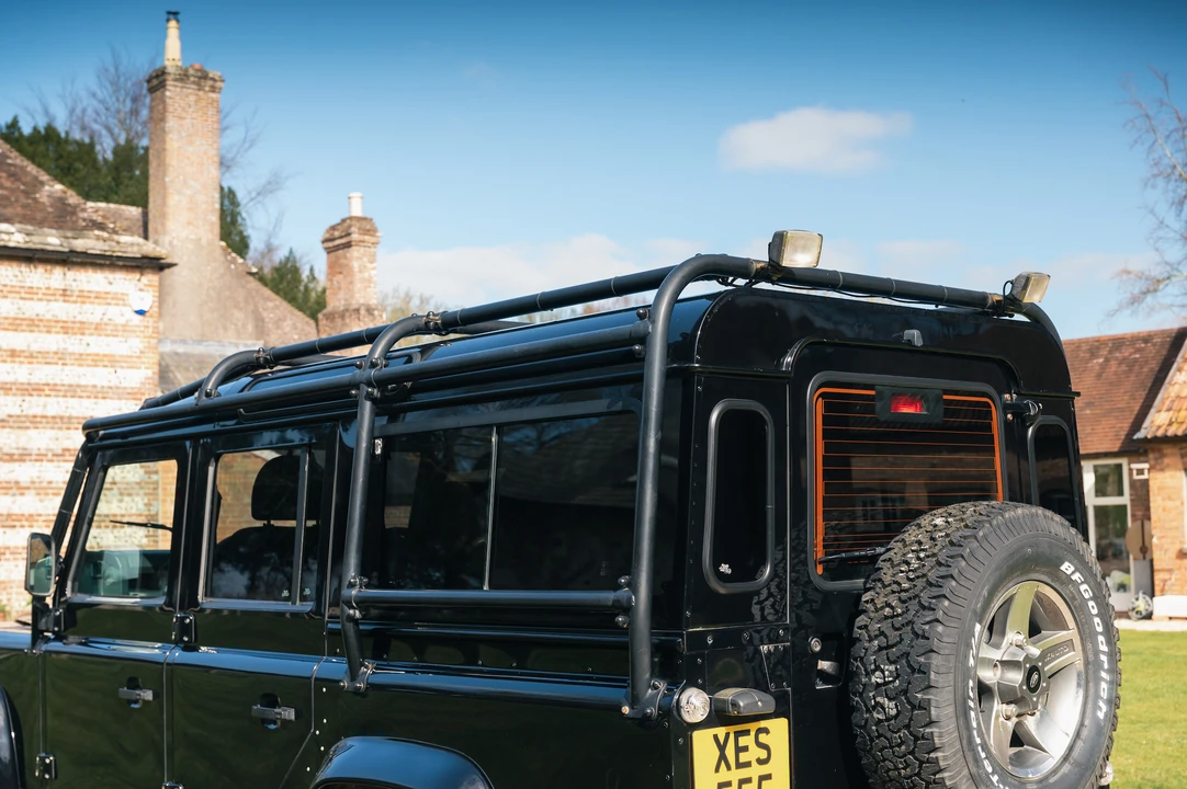 2008 Land Rover Defender 110 - Image 19 of 31