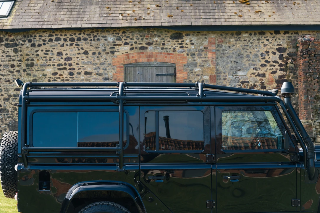 2008 Land Rover Defender 110 - Image 21 of 31