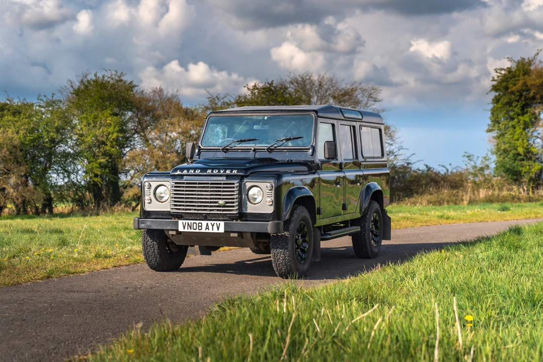 2008 Land Rover Defender 110 - Image 21 of 31