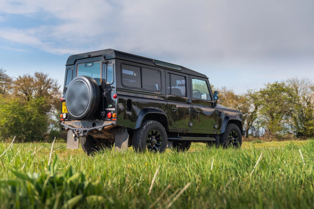 2008 Land Rover Defender 110 - Image 12 of 31