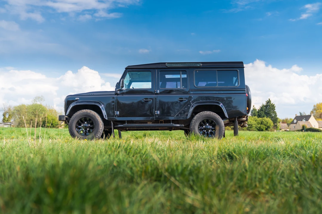 2008 Land Rover Defender 110 - Image 18 of 31