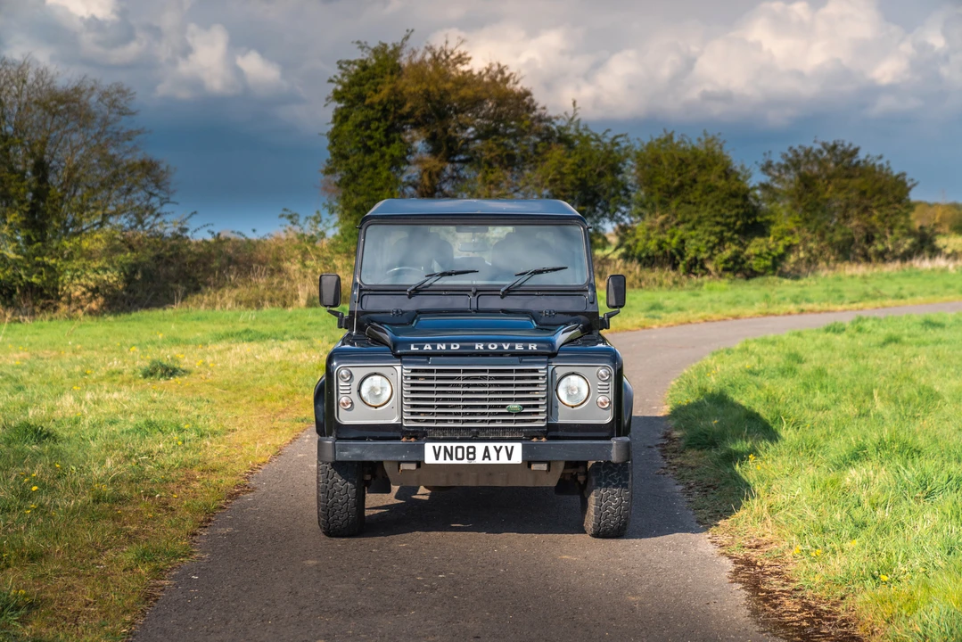 2008 Land Rover Defender 110 - Image 24 of 31