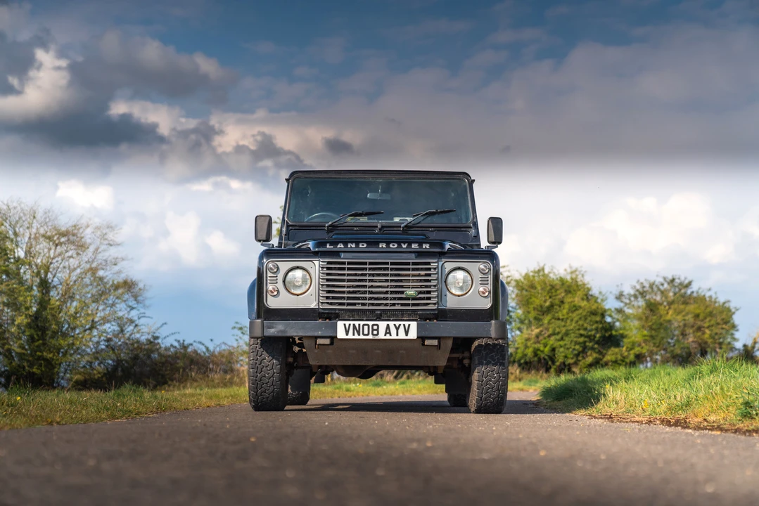 2008 Land Rover Defender 110 - Image 4 of 31