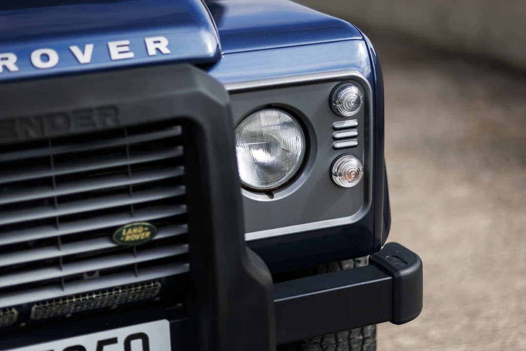 2008 Land Rover Defender 110 - Image 23 of 31