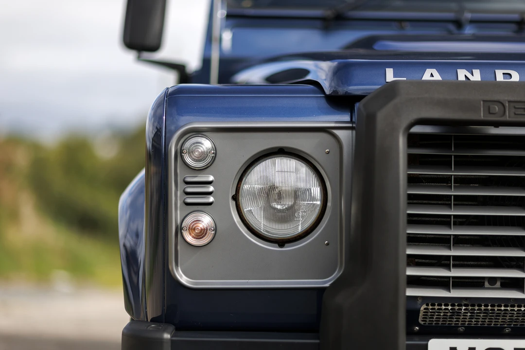 2008 Land Rover Defender 110 - Image 25 of 31