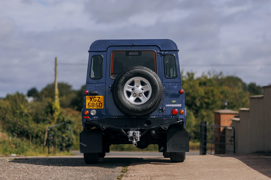 2008 Land Rover Defender 110 - Image 14 of 31