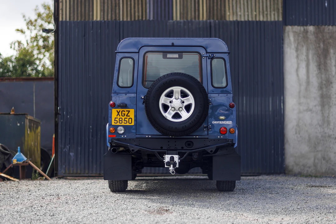 2008 Land Rover Defender 110 - Image 7 of 31