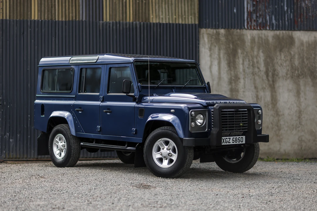 2008 Land Rover Defender 110 - Image 10 of 31