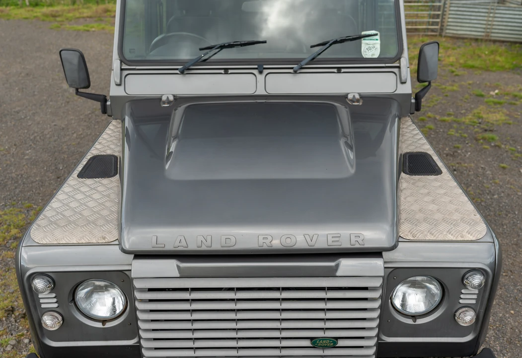2008 Land Rover Defender 110 - Image 30 of 31
