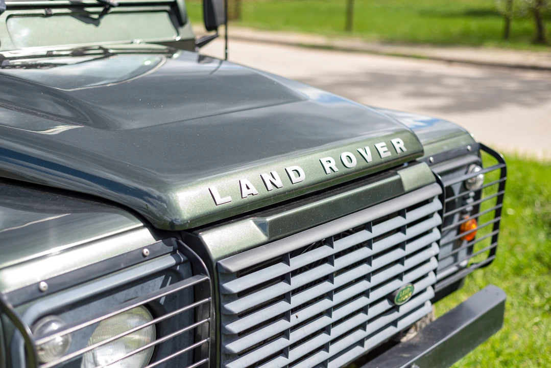 2008 Land Rover Defender 130 - Image 23 of 31