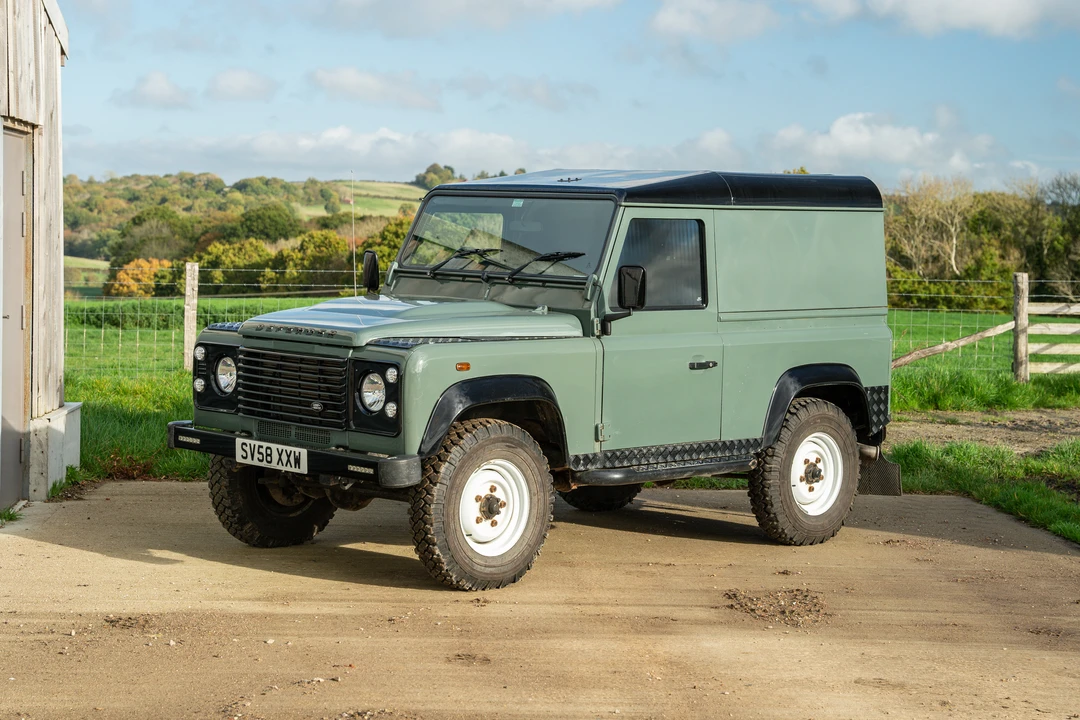 2008 Land Rover Defender 90 - Image 14 of 31