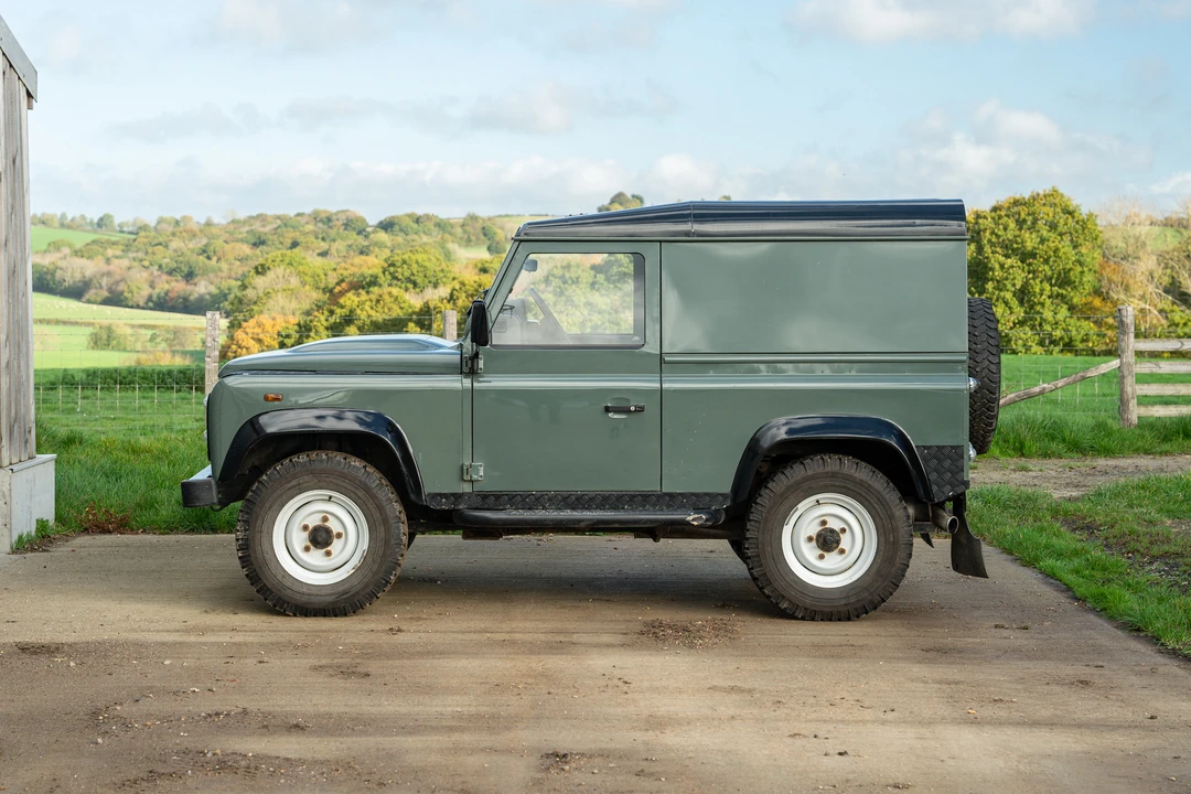 2008 Land Rover Defender 90 - Image 15 of 31