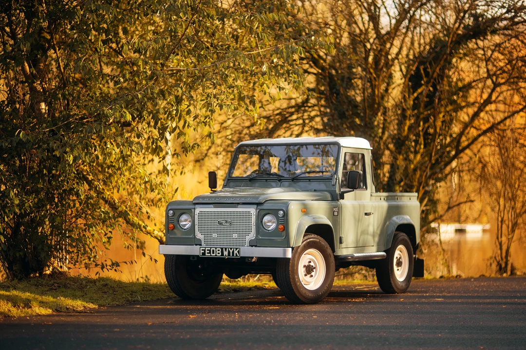2008 Land Rover Defender 90 - Image 3 of 31