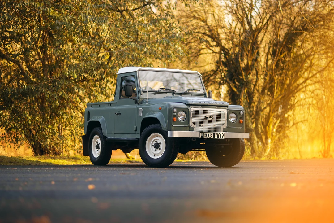 2008 Land Rover Defender 90 - Image 9 of 31