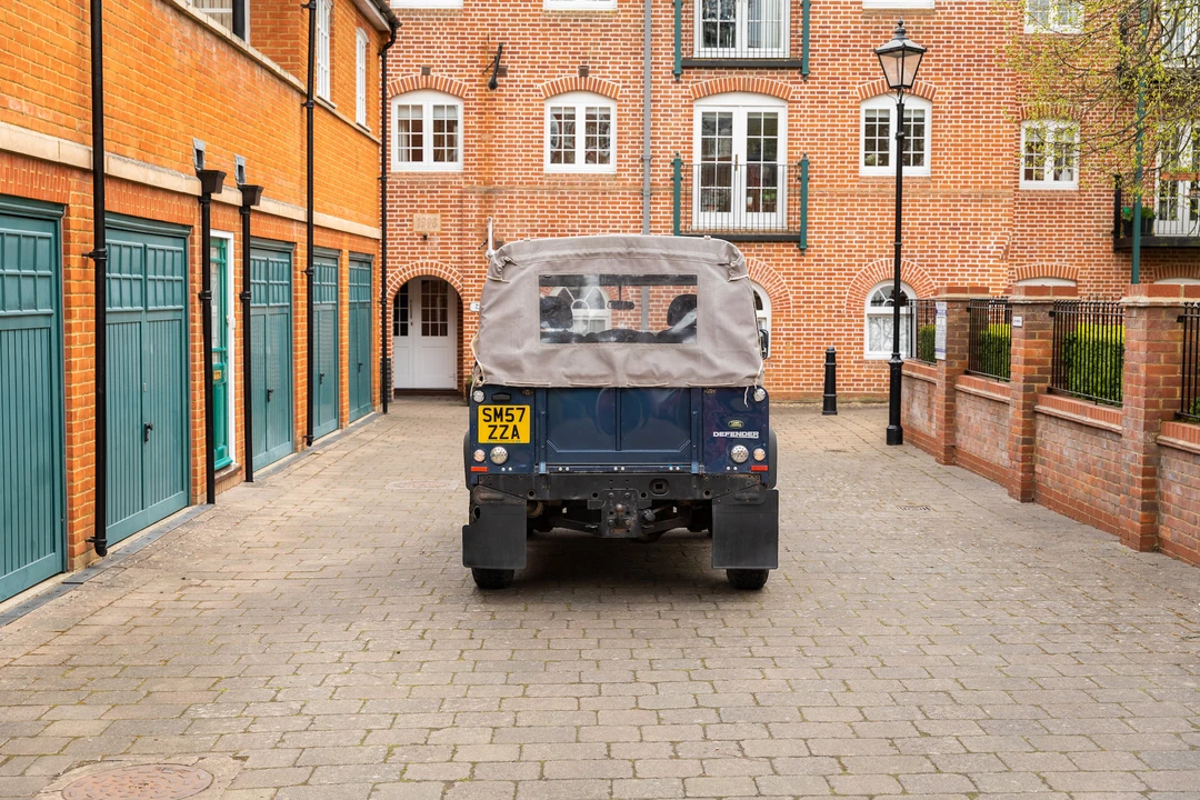 2008 Land Rover Defender 90 - Image 6 of 31
