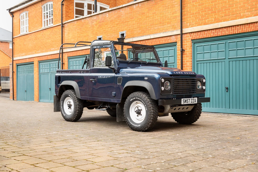 2008 Land Rover Defender 90 - Image 14 of 31