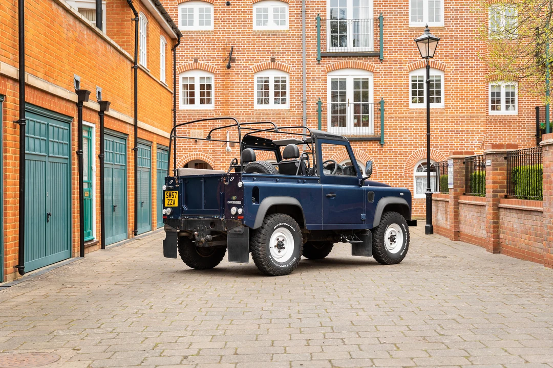 2008 Land Rover Defender 90 - Image 12 of 31