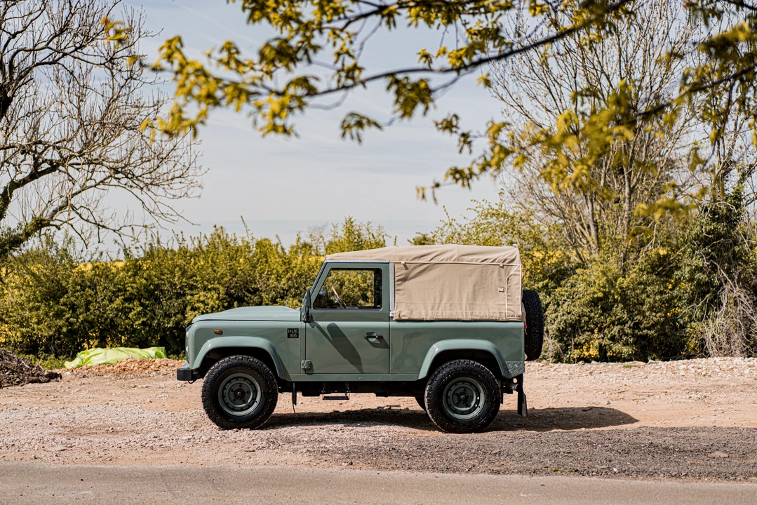 2008 Land Rover Defender 90 - Image 10 of 31
