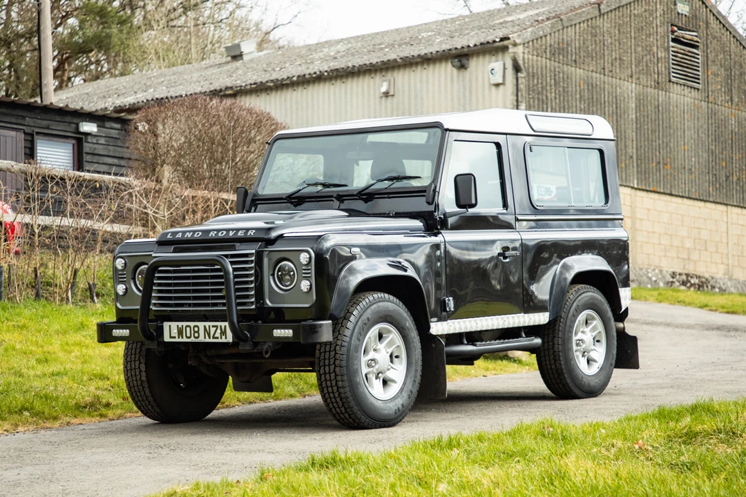 2008 Land Rover Defender 90 - Image 2 of 31