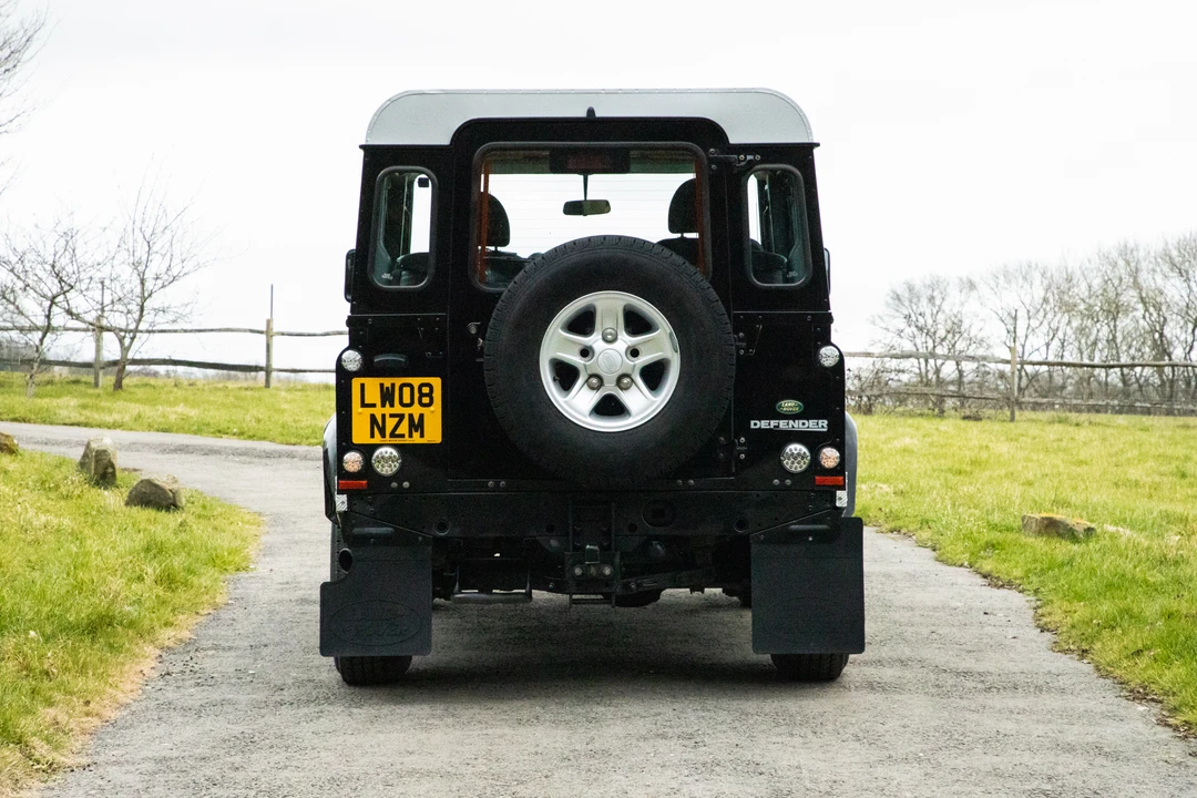 2008 Land Rover Defender 90 - Image 15 of 31