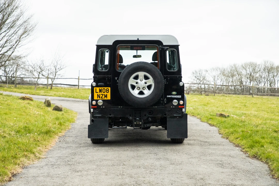 2008 Land Rover Defender 90 - Image 7 of 31
